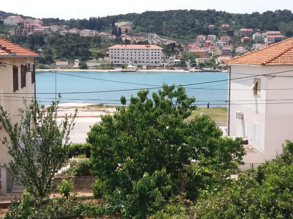 Apartment Lara Trogir Extérieur photo